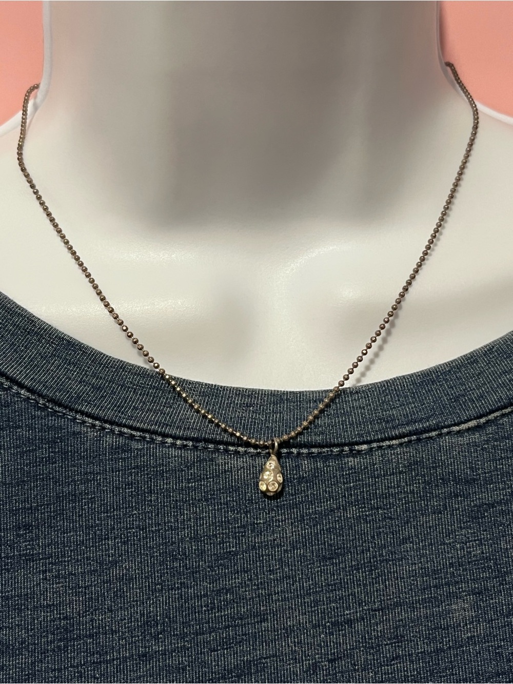 Delicate Silver Crystal-Studded Teardrop Pendant Necklace - Women Jewelry